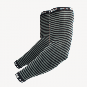 Black Stripe Steigen Arm Socks